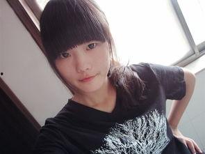 娱乐视频直播吃瓜,揭秘娱乐视频背后的精彩瞬间  第2张